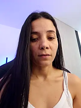 Chat XXX Live miaeyes