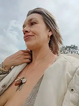 MAGDALAKOVANOVAn Live XXX chat