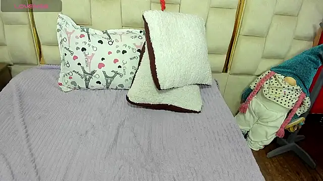 stripcharming_: απευθείας συνομιλία ΧΧΧ