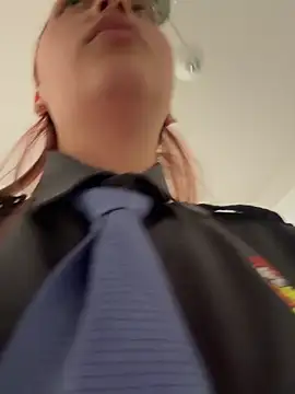 Emily-7_'s Live XXX Chat