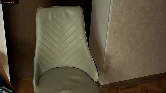 NoFace_Model's Live XXX Chat