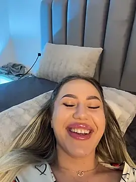 alisa_w's Live XXX Chat