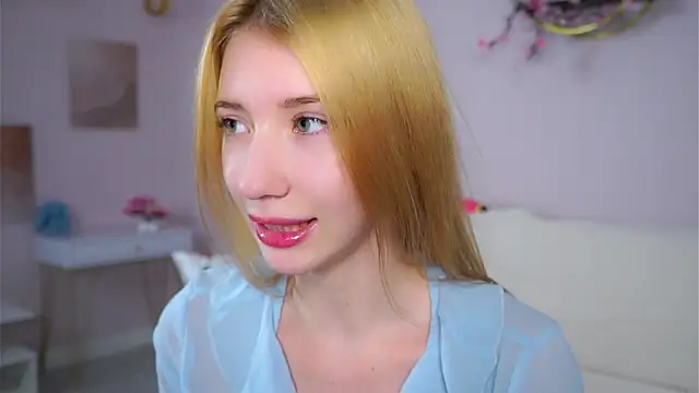 SunnivaCovil 라이브 XXX 채팅