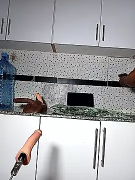 Bella045's Live XXX Chat