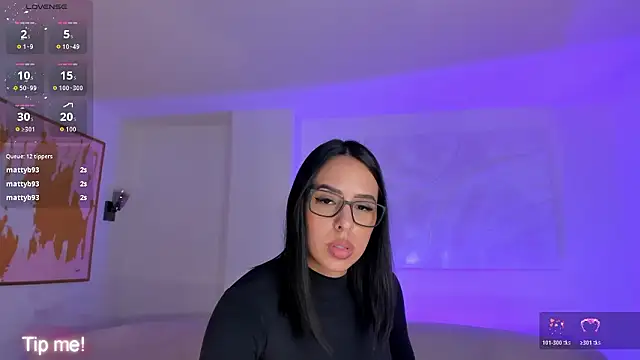 KatieStonneのライブXXXチャット