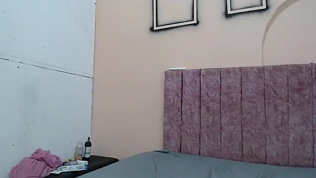 Онлайн чат XXX FerneyManti