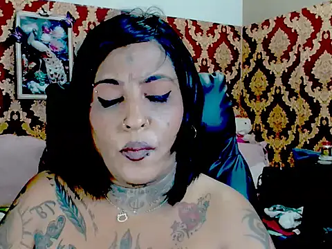 Živý XXX chat Indiancatz2