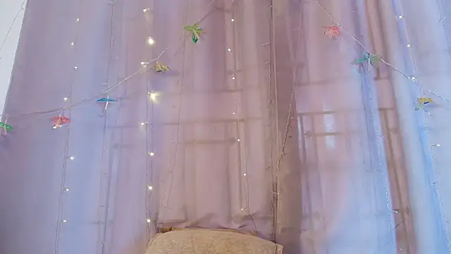 adara_johnson__ 现场XXX聊天