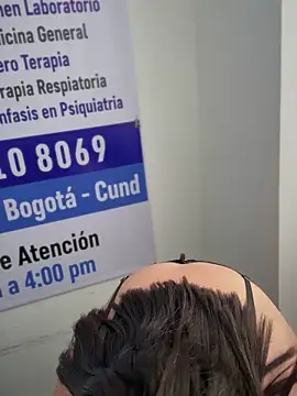 Онлайн чат XXX NATHALIA-28_