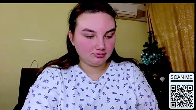 Dreamyblushfairy's Live XXX Chat