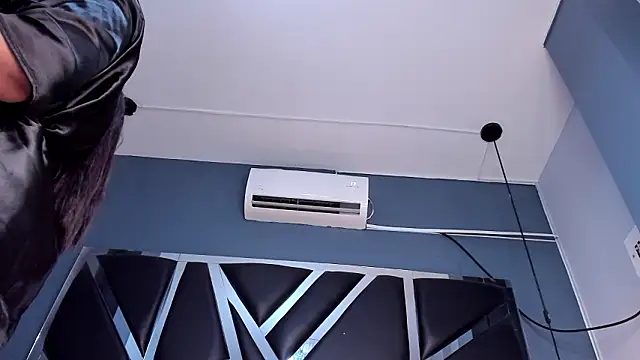 Melissa_23_'s Live XXX Chat