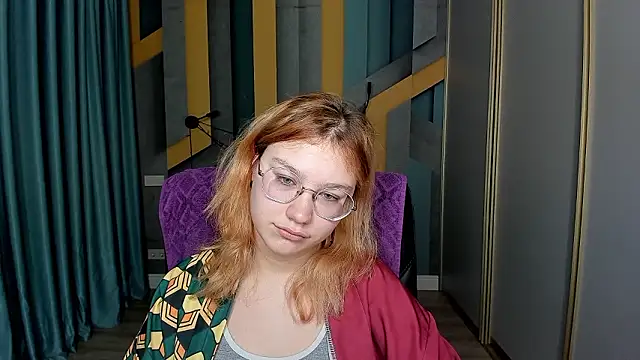 AngelinaLow – Live XXX-chat