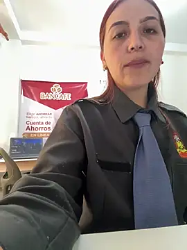 Chat XXX ao vivo de Emily-7_