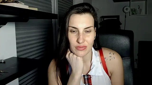 DonnaAmore: απευθείας συνομιλία ΧΧΧ