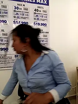 PAULA20-'s Live XXX Chat