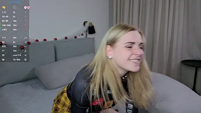 HelenMartines' Live XXX Chat