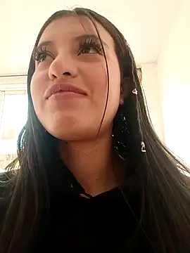 Chatroom XXX en direct de SALOME-28_