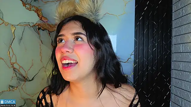 sofia_sstonee_'s Live XXX Chat