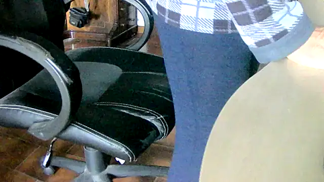 tobikoyuzu 라이브 XXX 채팅