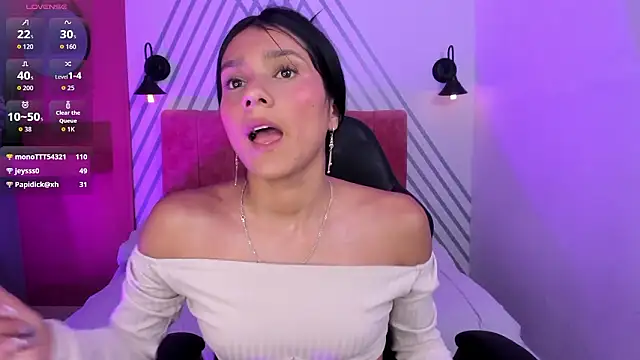 Kari_Kaory Chat XXX in diretta