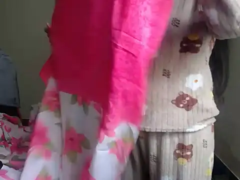 Hey_ishu Chat XXX in diretta