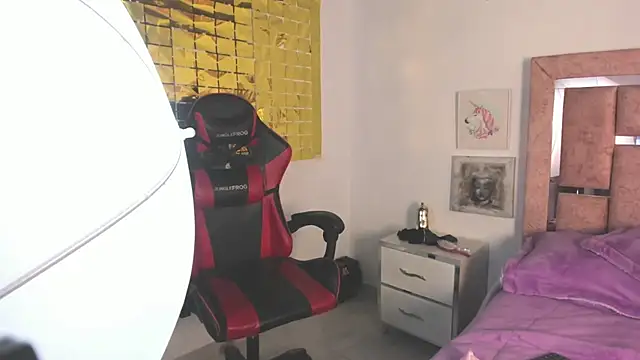 Chat +18 de LaurenDenis ao vivo