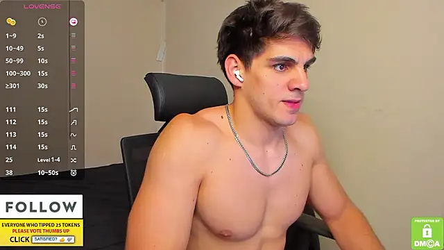 DerekkscのライブXXXチャット