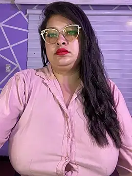 MiiaaJoness Live XXX-chat