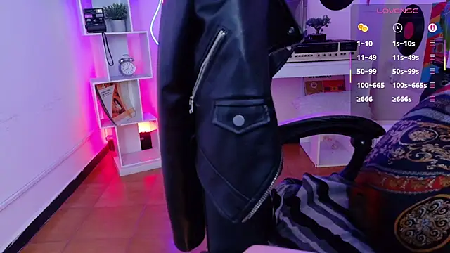 La_Diabla_111_ Live XXX-chat