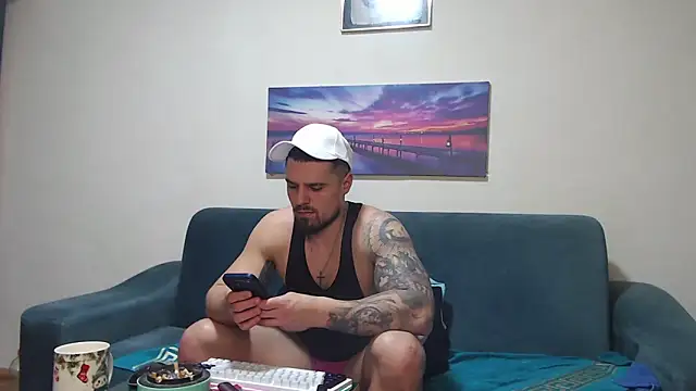 Tiberius_hunk's Live XXX Chat