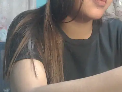 NancyRuvi's Live XXX Chat