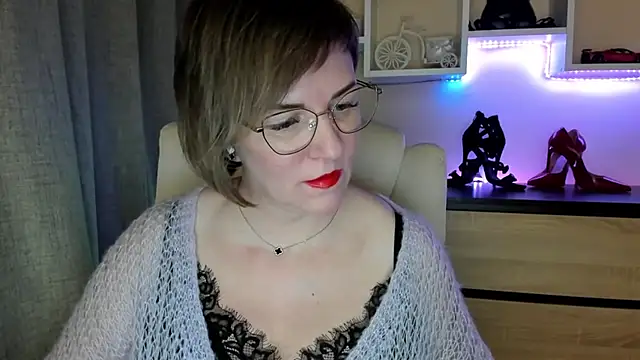 feliziaDesire's Live XXX Chat