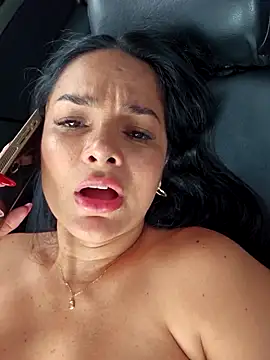 CataleyaRusso's Live XXX Chat