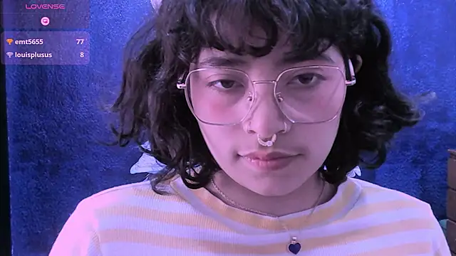 NinaYellow's Live XXX Chat