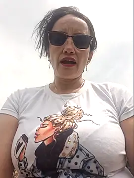 Evelynn_sexy1's Live XXX Chat