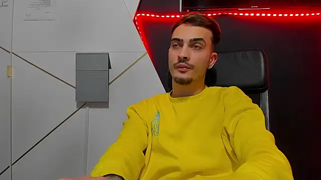 BrandonTate's Live XXX Chat