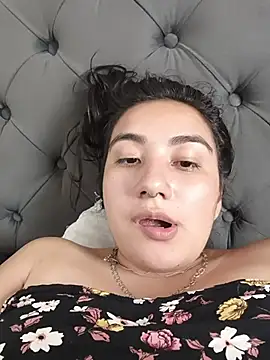 Hellen_Alex's Live XXX Chat