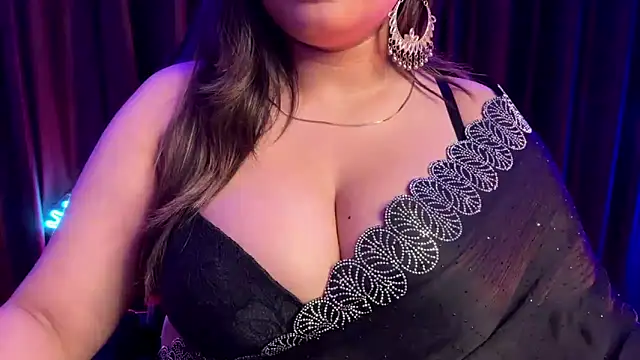 Queen_alisha: απευθείας συνομιλία ΧΧΧ