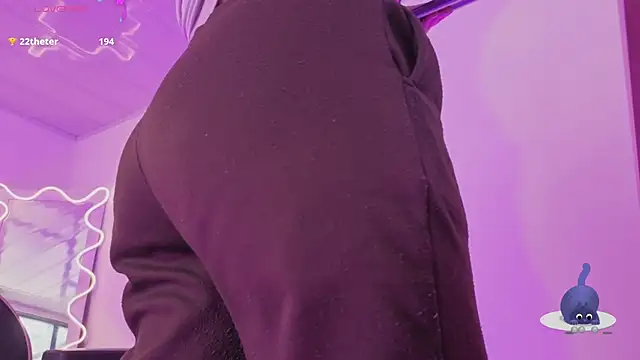 ZURY_TAY Live XXX Chat