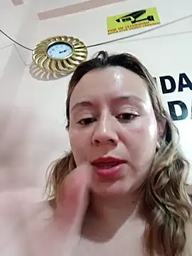 Chatroom XXX en direct de Hannah-colx