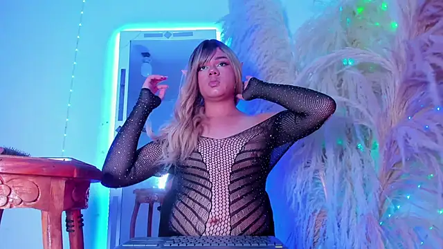 Tiffany_deluxe Chat XXX in diretta