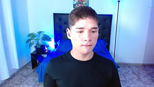 دردشة Mattass18 الجنسية المباشرة