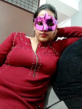 Shivani_hotty's Webcam Show