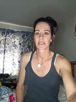 Edens_Promise's Live XXX Chat