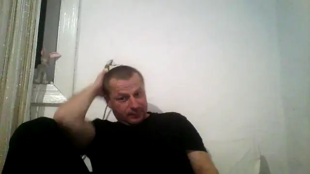 Czat XXX na żywo – Ivan9iutt