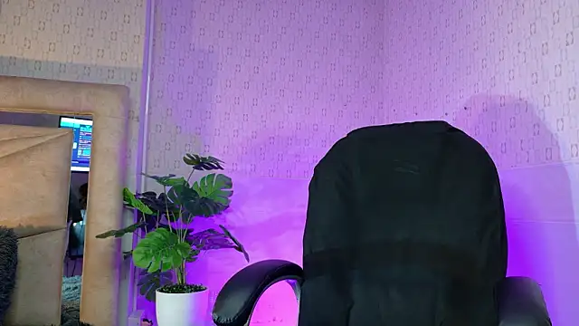 4L3JX Chat XXX in diretta