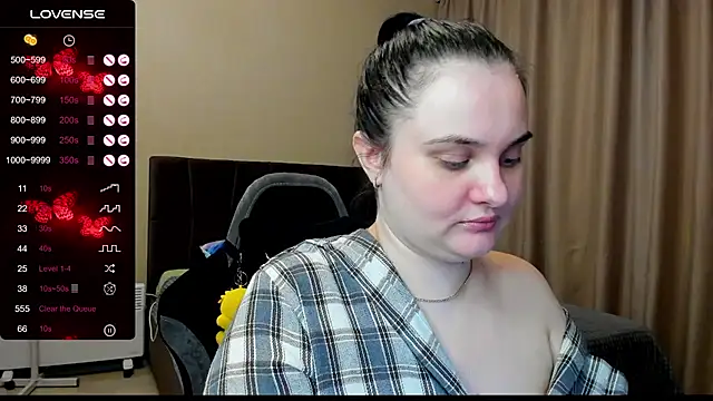 AlanaBrox 即時 XXX 聊天