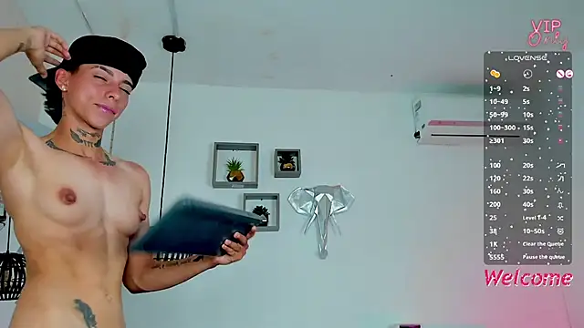 AmberAdams_ Live XXX Chat