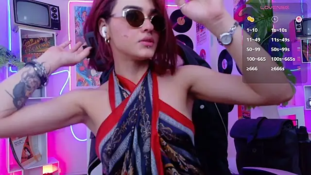 Czat XXX na żywo – La_Diabla_111_