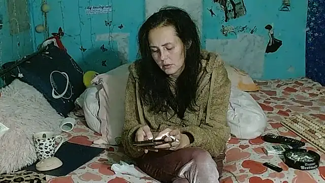 brighteyes77: απευθείας συνομιλία ΧΧΧ